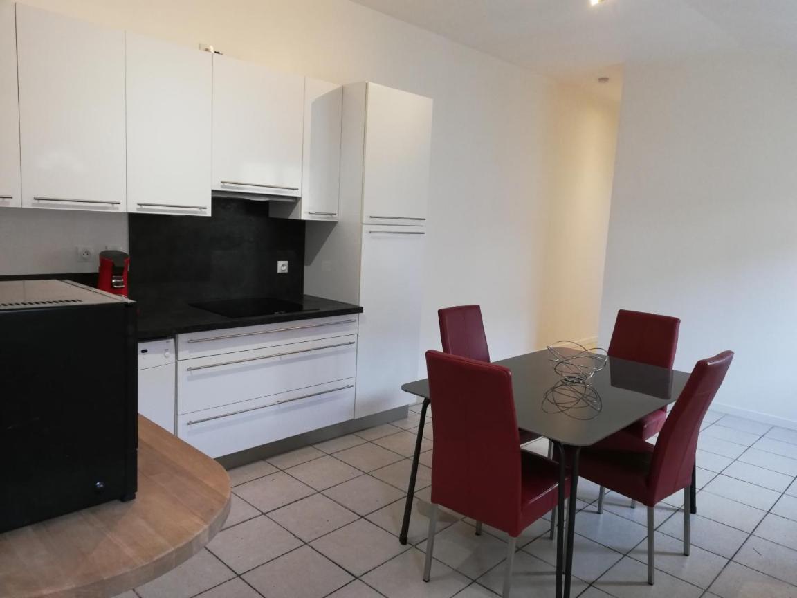 Logement Entier Au Calme Villers-Outreaux المظهر الخارجي الصورة